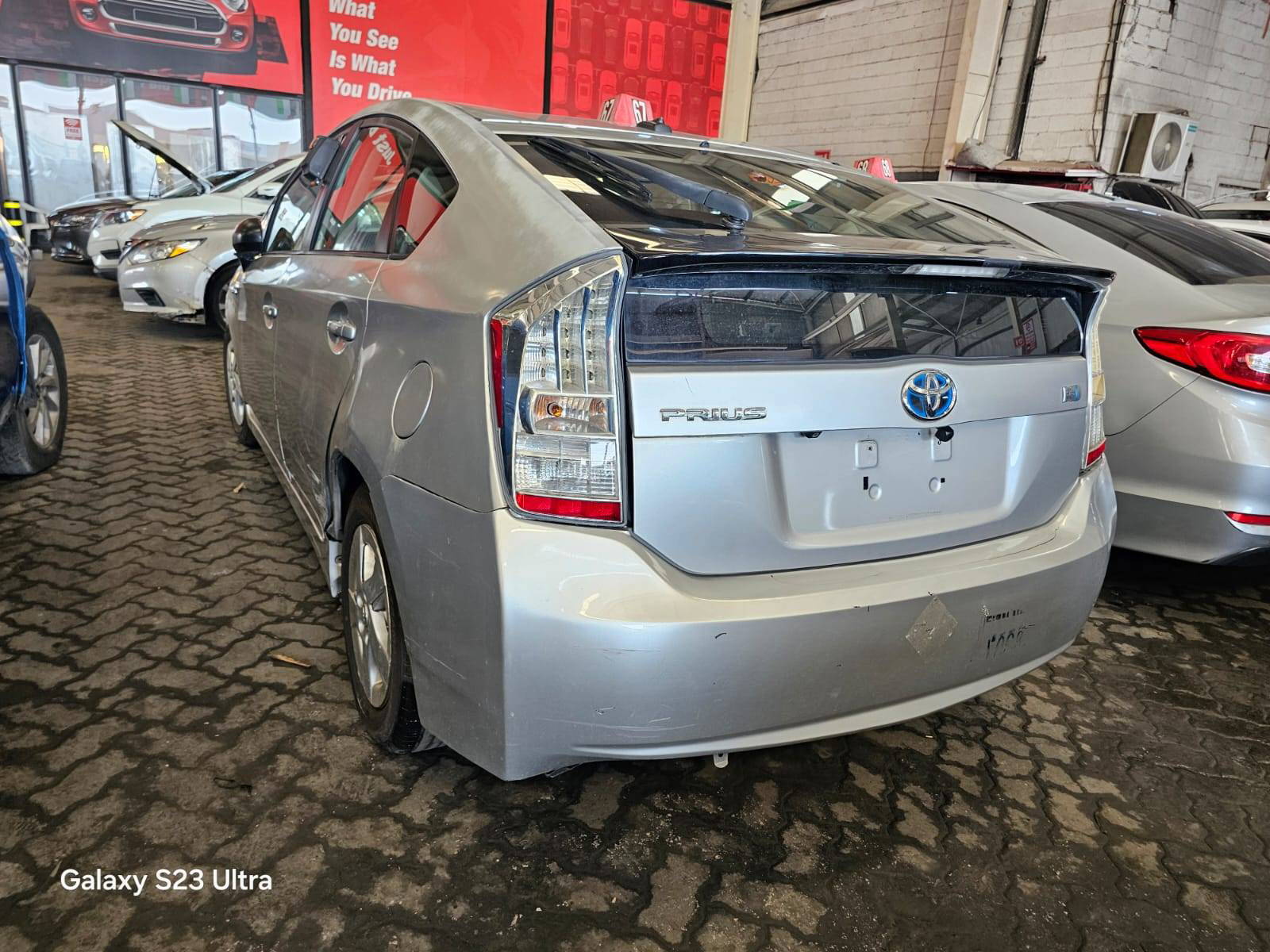 TOYOTA PRIUS 2010 - Marhaba Auction Used Cars - Image 4