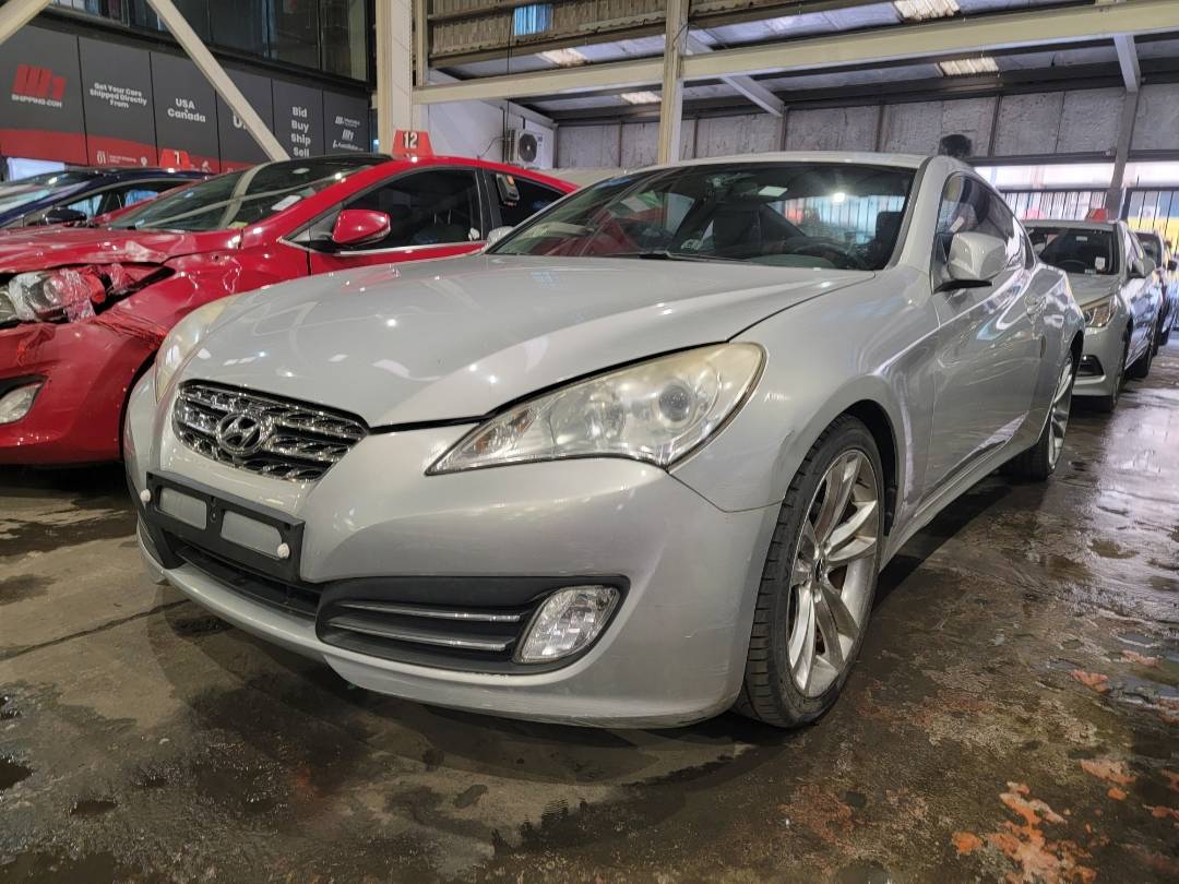 2009 HYUNDAI GENESIS — 119934 KM — Lot U002204 — Main - Marhaba Auctions Used Cars - Image 5