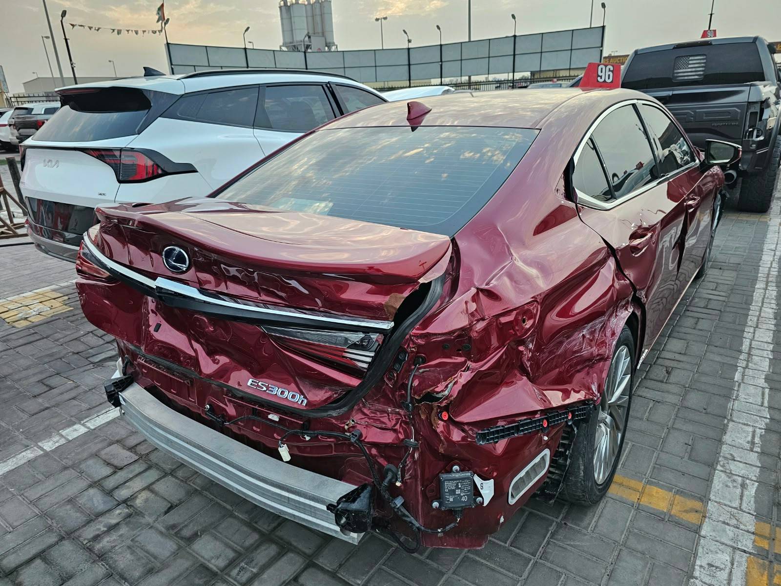 2022 LEXUS ES 300H — 12235 Miles — Lot NU023174 - Marhaba Auctions Used Cars - Image 8