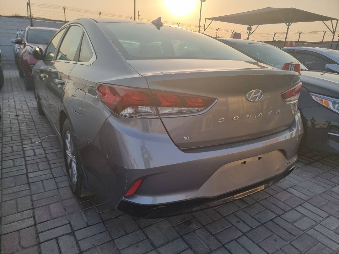 2018 HYUNDAI SONATA — 122918 Miles — Lot 710512 — Souq - Marhaba Auctions Used Cars - Image 6