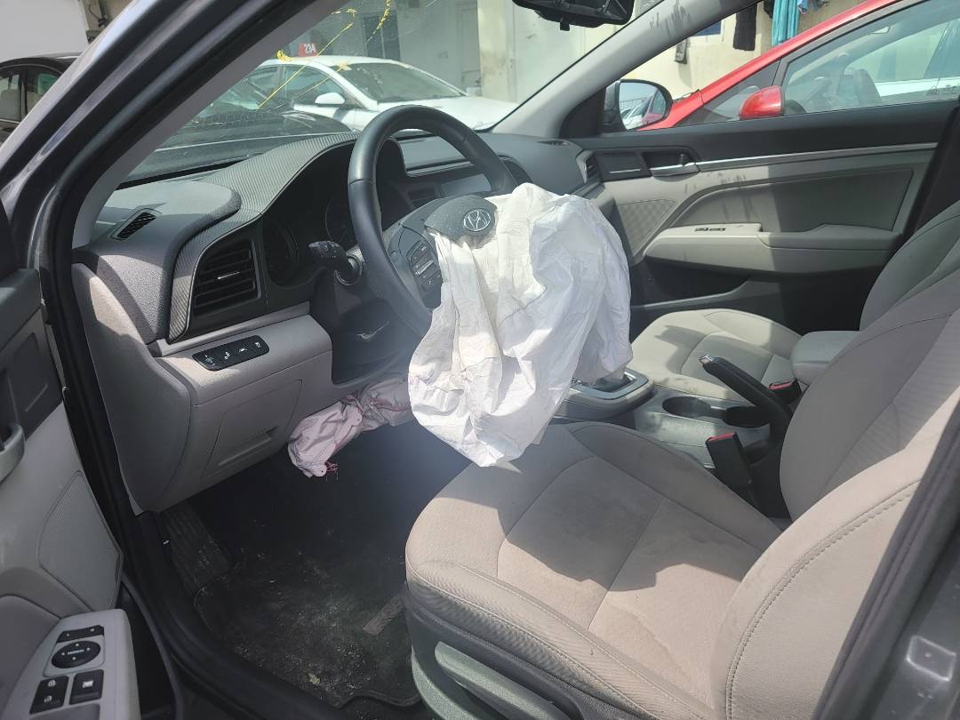 2019 HYUNDAI ELANTRA — 79533 Miles — Lot KH487502 — Main - Marhaba Auctions Used Cars - Image 8