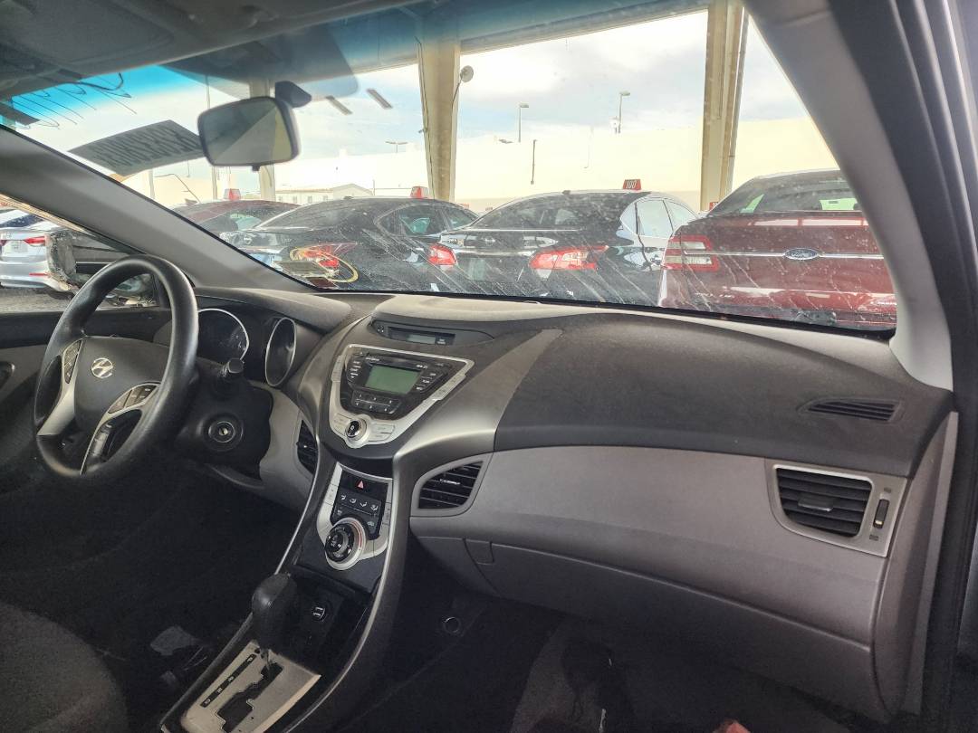 2012 HYUNDAI ELANTRA — 109838 KM — Lot 82832803 - Marhaba Auctions Used Cars - Image 7