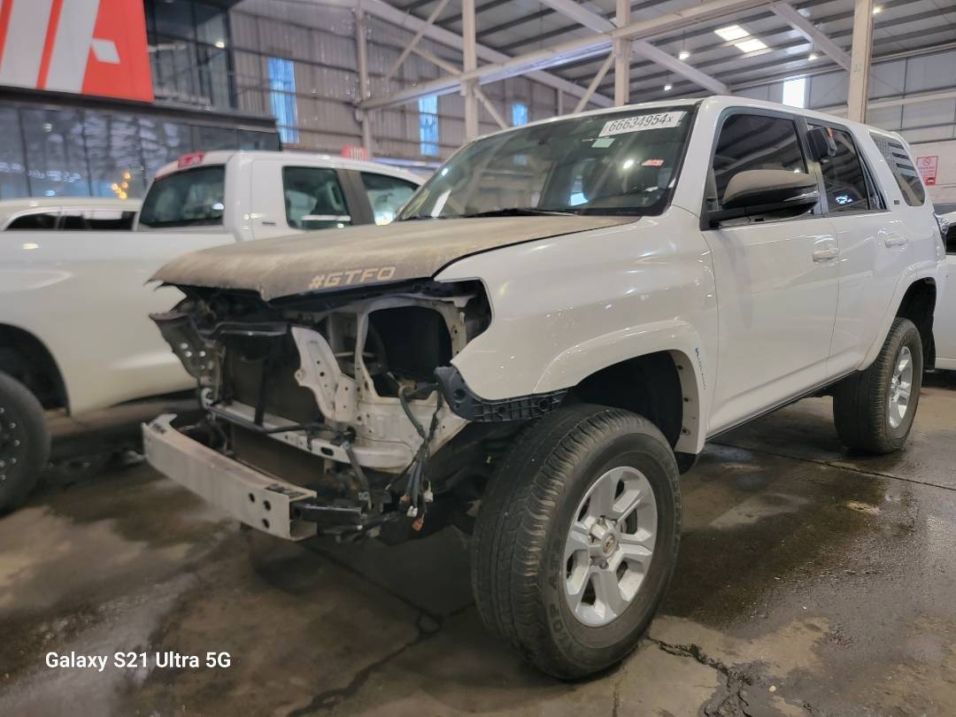 2015 TOYOTA 4RUNNER — 102715 Miles — Lot 5088224 — Main - Marhaba Auctions Used Cars - Image 4