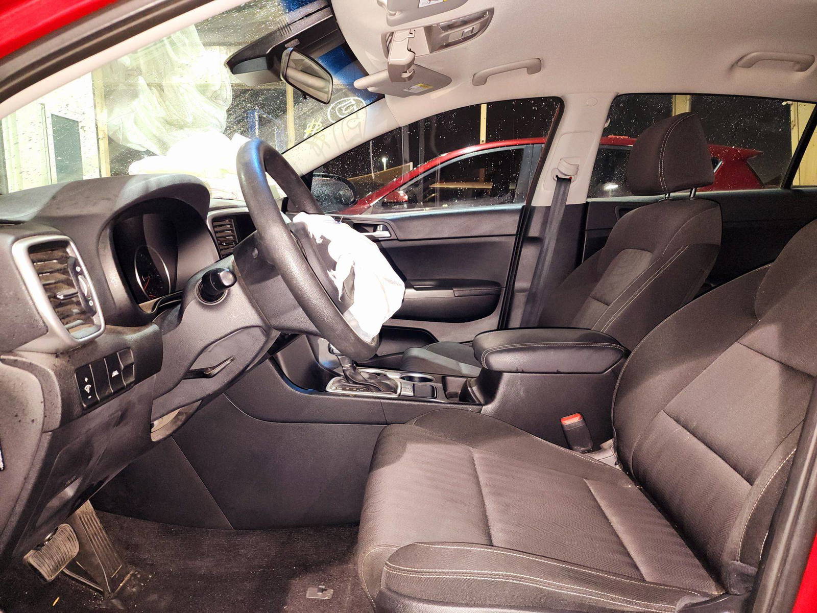2020 KIA SPORTAGE — 36743 Miles — Lot L7690651 — Souq - Marhaba Auctions Used Cars - Image 8
