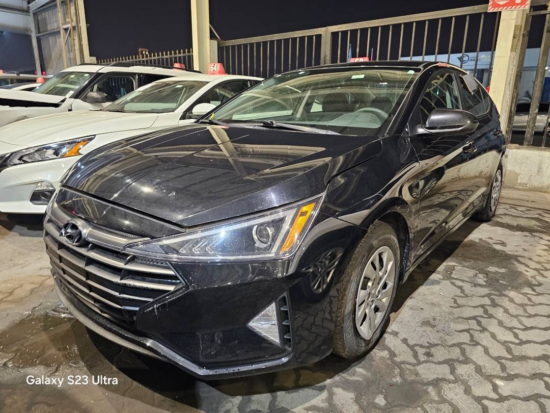 2020 HYUNDAI ELANTRA — 58298 KM — Lot 991412 — Main - Marhaba Auctions Used Cars - Image 3