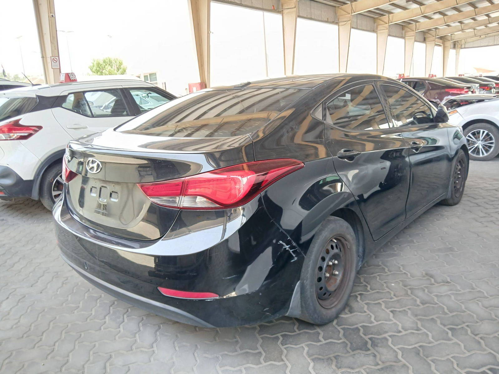 2016 HYUNDAI ELANTRA — 200904 Miles — Lot 338803 — Souq - Marhaba Auctions Used Cars - Image 3