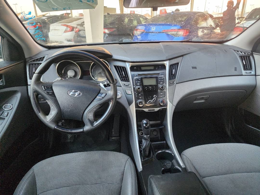 2011 HYUNDAI SONATA — 141115 Miles — Lot 38715088 — Souq - Marhaba Auctions Used Cars - Image 6