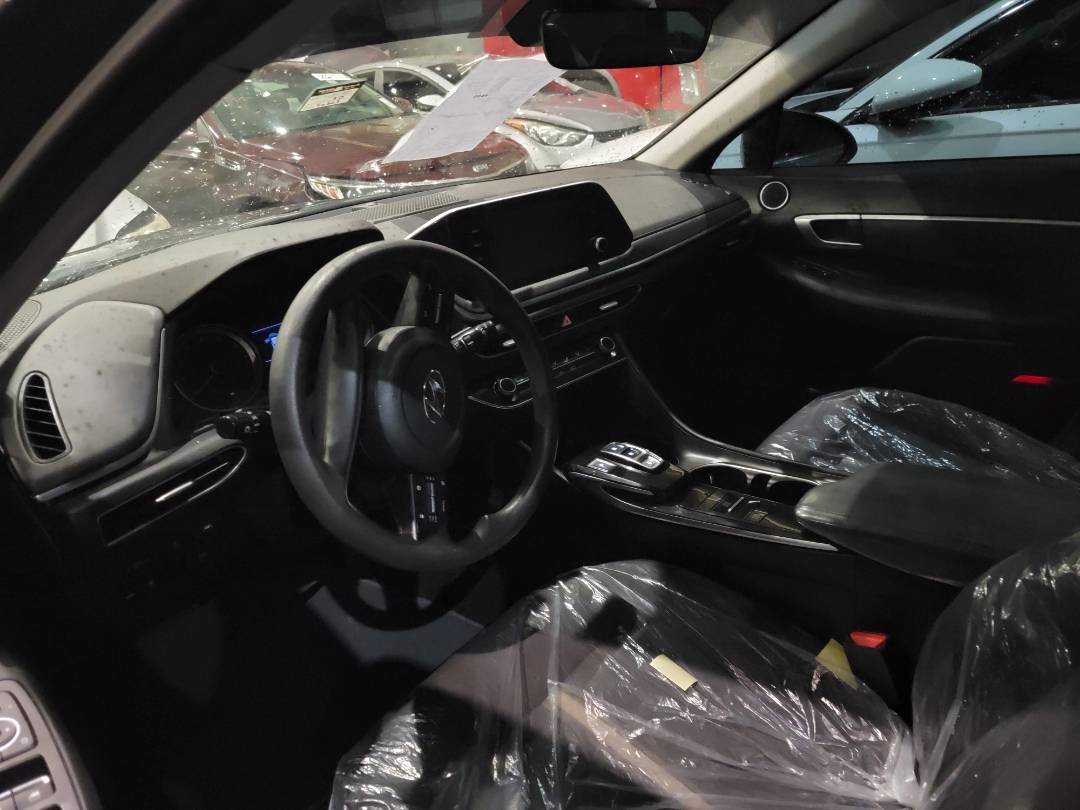 HYUNDAI SONATA 2021 - Marhaba Auction Used Cars - Image 6