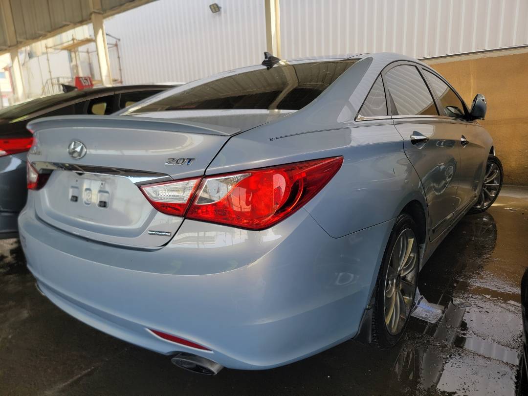 2012 HYUNDAI SONATA — 163494 Miles — Lot 486332 - Marhaba Auctions Used Cars - Image 3