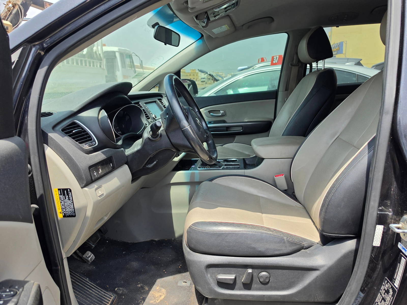 2019 KIA SEDONA — 138897 Miles — Lot 6514264 - Marhaba Auctions Used Cars - Image 7