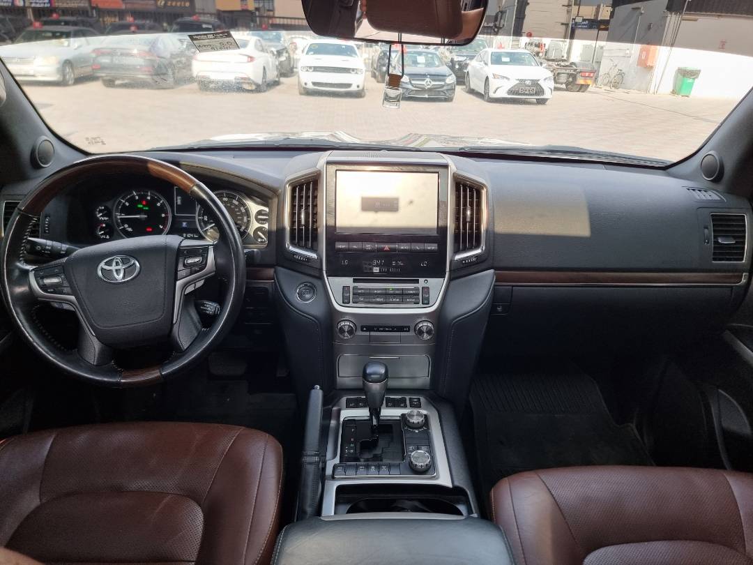 2019 TOYOTA LAND CRUISER — 91041 KM — Lot 215487 — Main - Marhaba Auctions Used Cars - Image 8