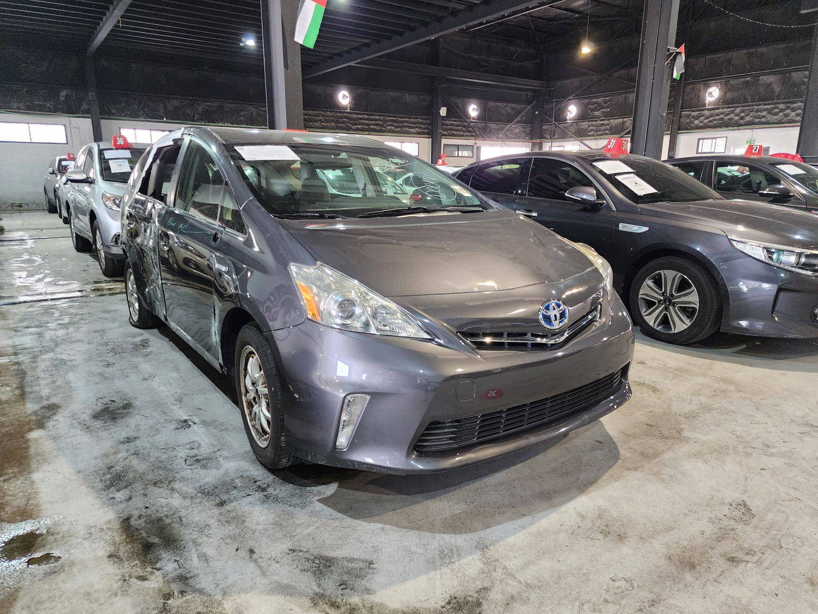 2014 TOYOTA PRIUS V — 192759 Miles — Lot 57632915 — Main - Marhaba Auctions Used Cars - Image 4