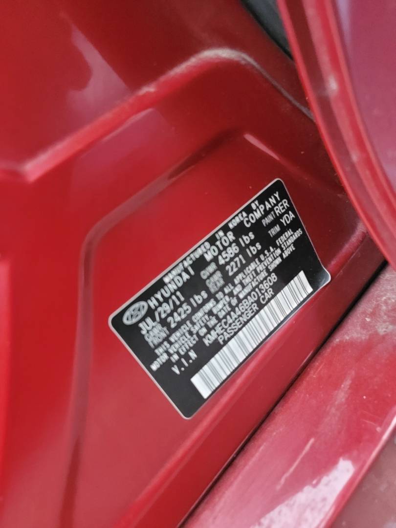 2011 HYUNDAI SONATA — 153190 Miles — Lot A013608 — Main - Marhaba Auctions Used Cars - Image 10
