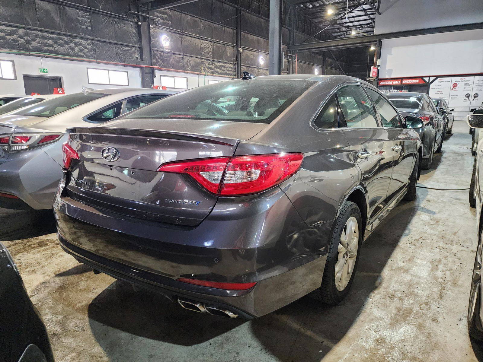 2017 HYUNDAI SONATA — 184279 KM — Lot 52807525 — Souq - Marhaba Auctions Used Cars - Image 4