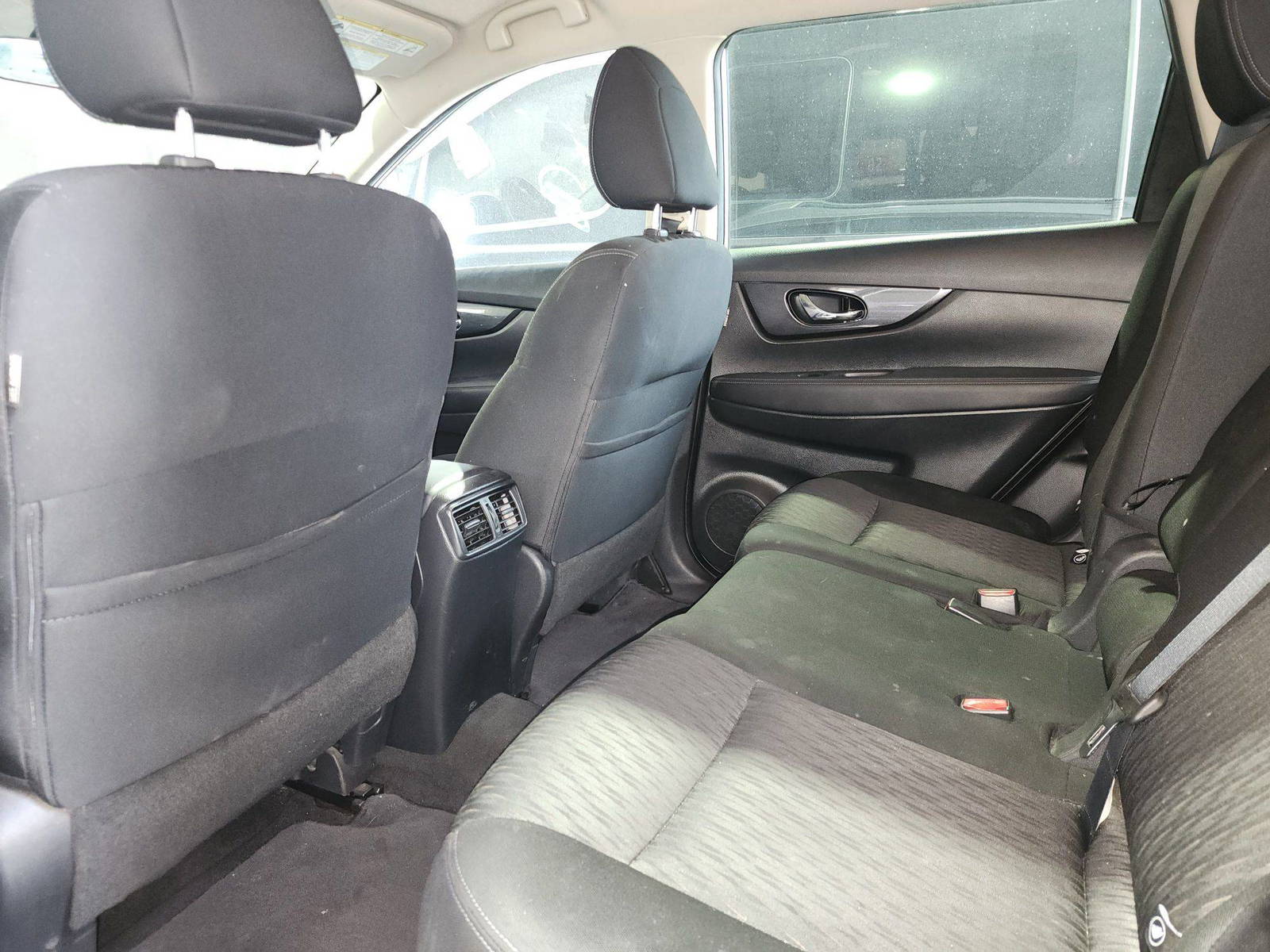 2020 NISSAN ROGUE — 110705 Miles — Lot V5LP521336 — Al Quoz - Marhaba Auctions Used Cars - Image 7