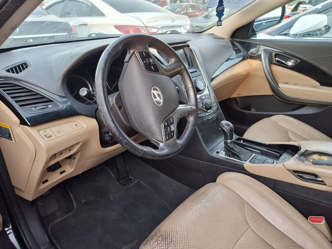 2012 HYUNDAI AZERA — 146122 Miles — Lot 1225732 — Souq - Marhaba Auctions Used Cars - Image 7