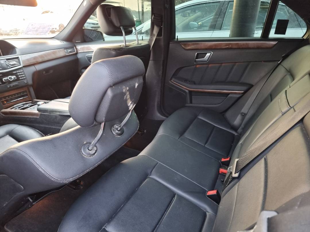 2013 MERCEDES BENZ E 350 — 99477 Miles — Lot 214587 — Ind. 12 - Marhaba Auctions Used Cars - Image 6