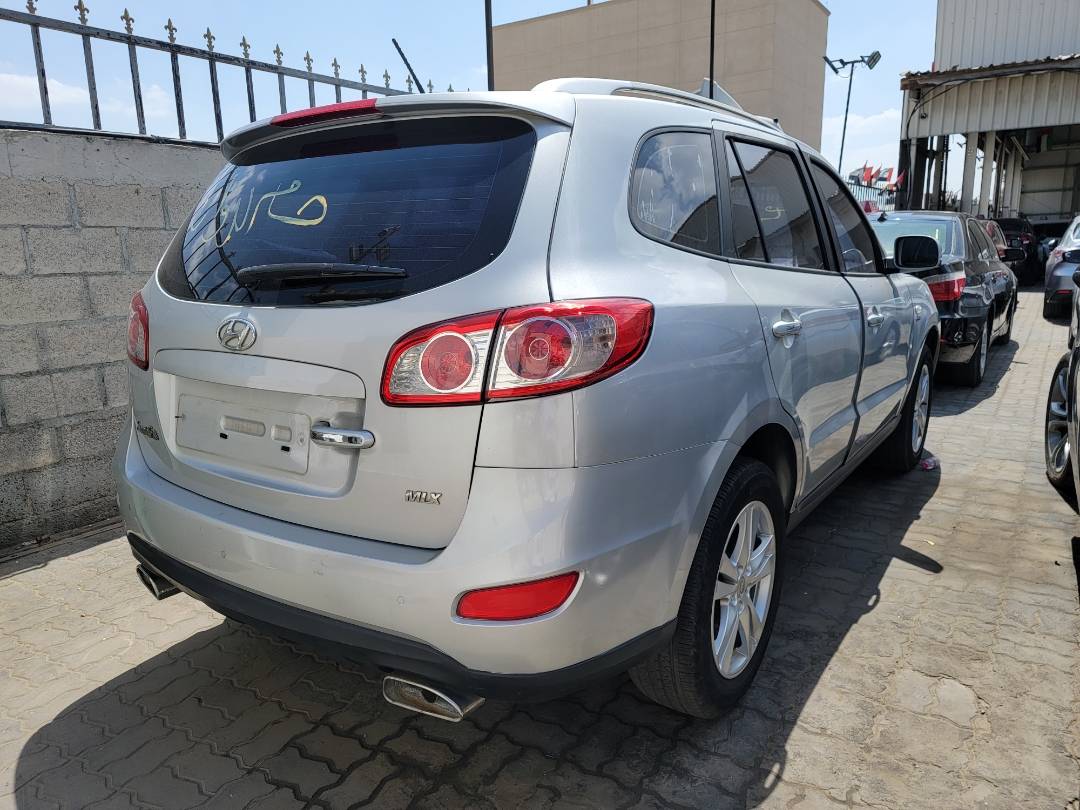 2011 HYUNDAI SANTA FE — 252654 KM — Lot BU720579 — Main - Marhaba Auctions Used Cars - Image 5