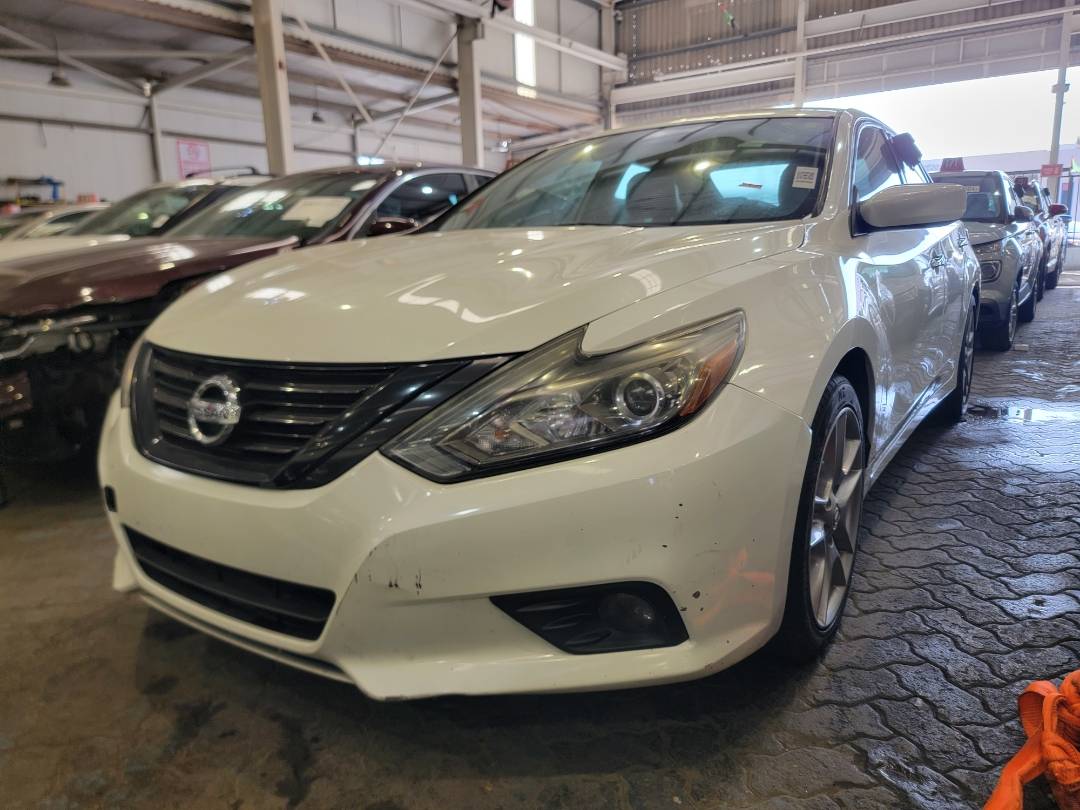 2018 NISSAN ALTIMA — 101410 Miles — Lot 0JC203193 — Main - Marhaba Auctions Used Cars - Image 5