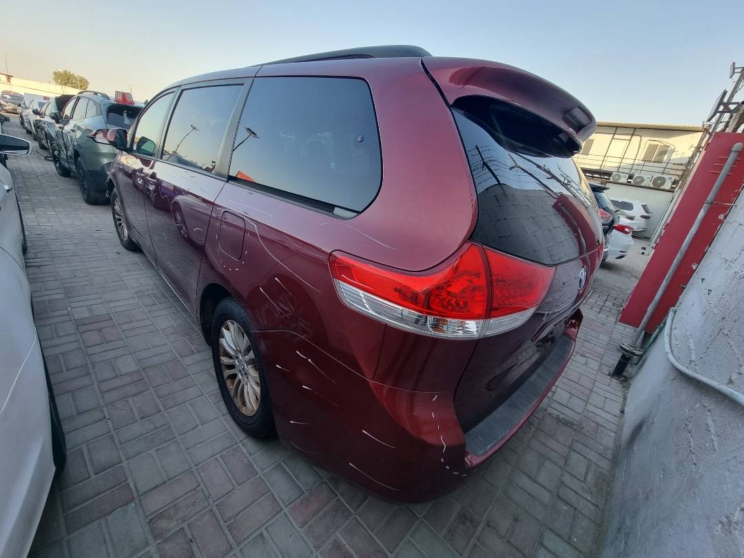 2013 TOYOTA SIENNA — 160073 Miles — Lot S335413 — Ind. 12 - Marhaba Auctions Used Cars - Image 4