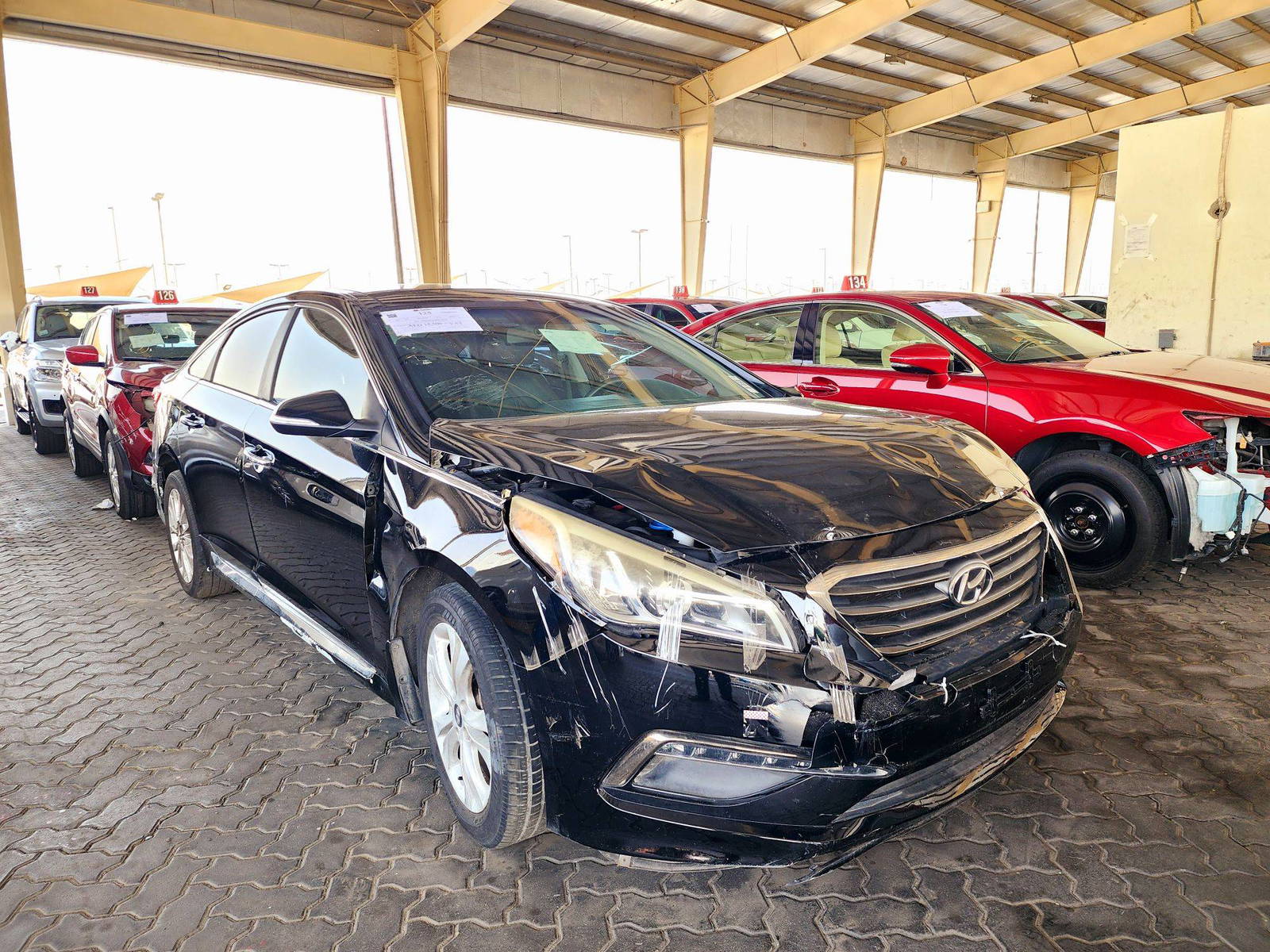 2015 HYUNDAI SONATA — 85273 Miles — Lot H218537 — Souq - Marhaba Auctions Used Cars - Image 5