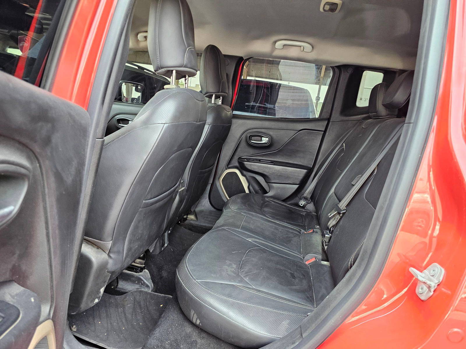 JEEP RENEGADE LATITUDE 2015 - Marhaba Auction Used Cars - Image 6