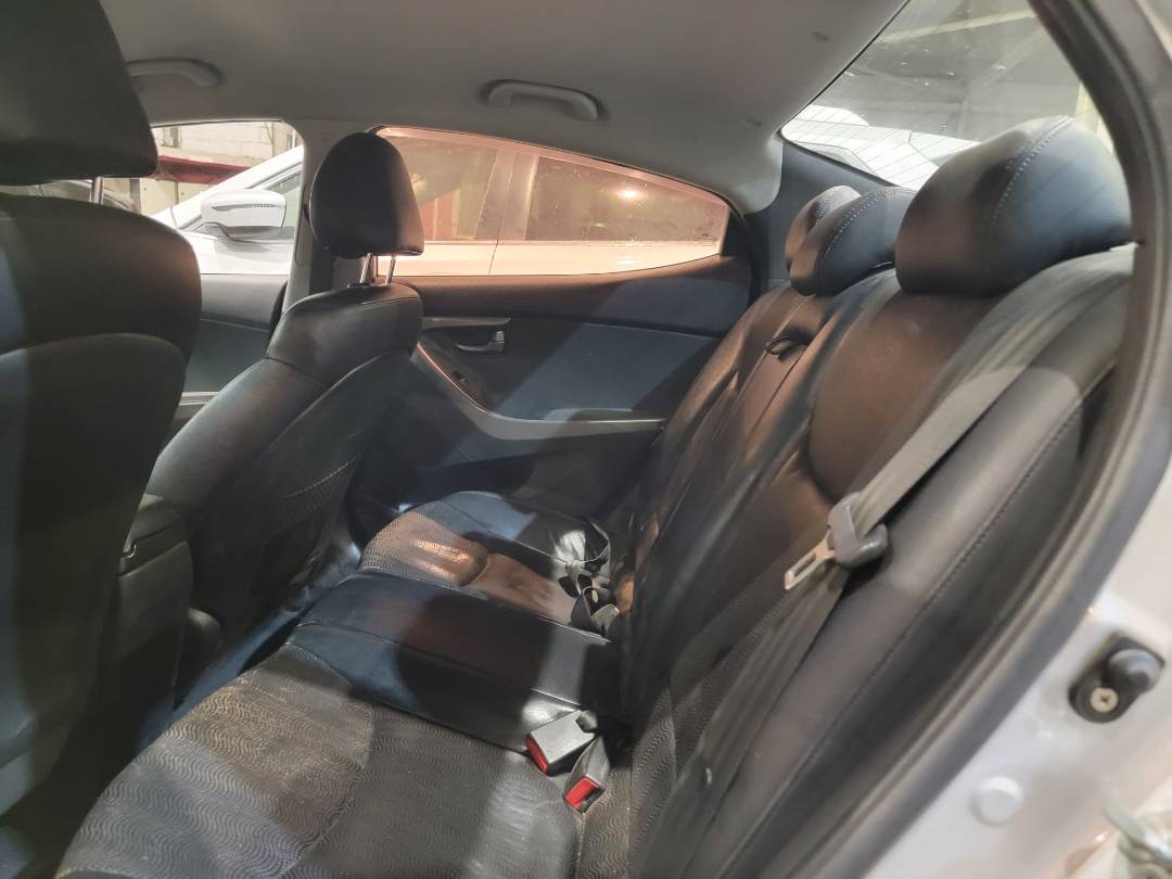 HYUNDAI AVANTE 2011 - Marhaba Auction Used Cars - Image 6