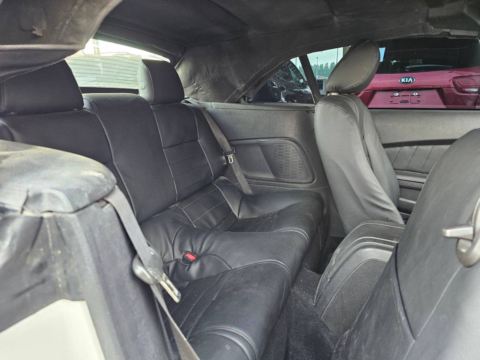 2012 FORD MUSTANG — 189030 Miles — Lot 1C5230682 — Souq - Marhaba Auctions Used Cars - Image 6