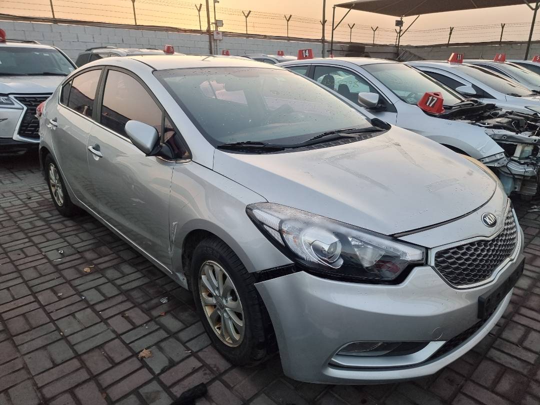 2013 KIA K3 — 268069 KM — Lot 125487 — Main - Marhaba Auctions Used Cars - Image 3