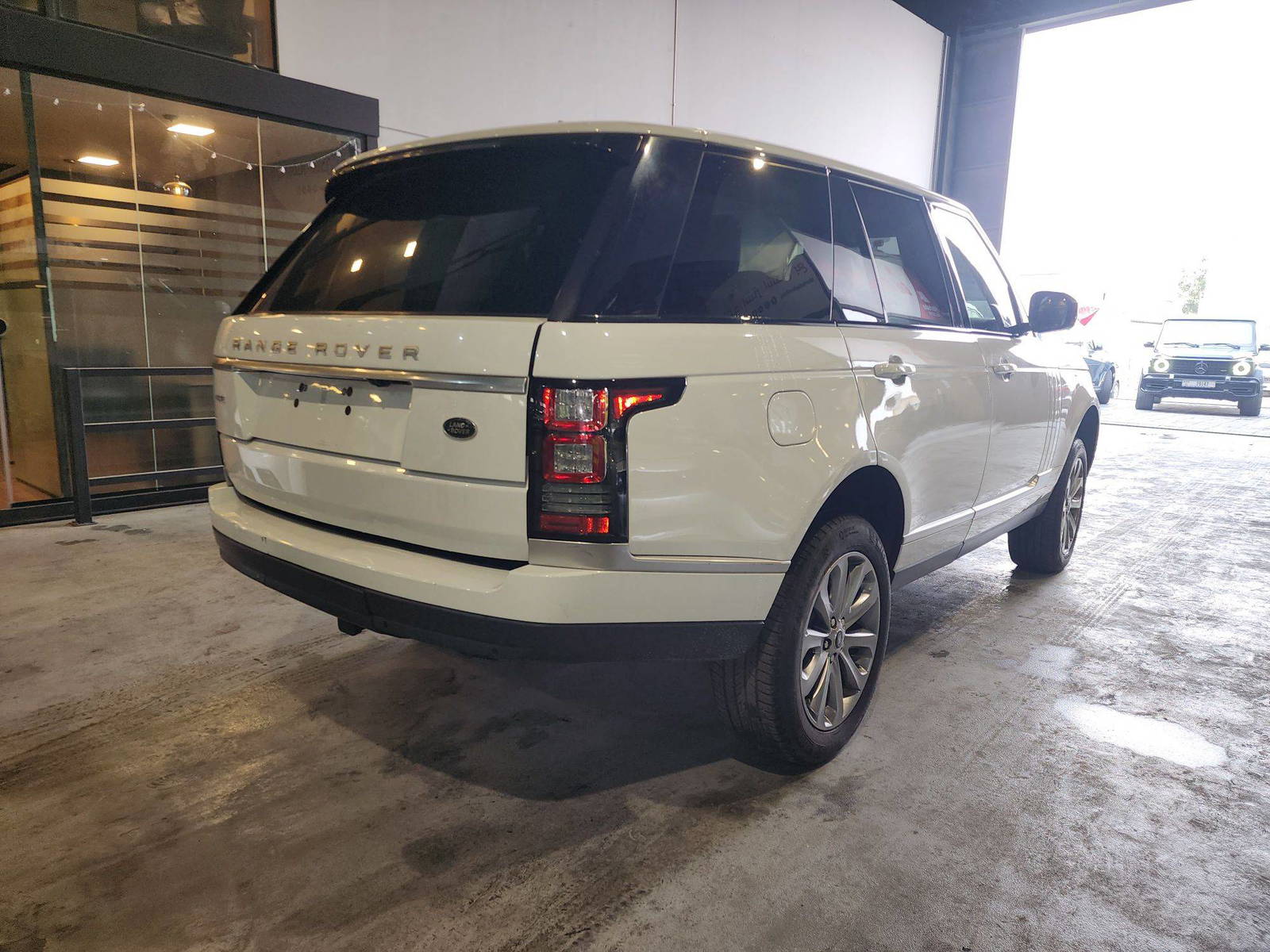 LAND ROVER RANGE ROVER 2017 - Marhaba Auction Used Cars - Image 5