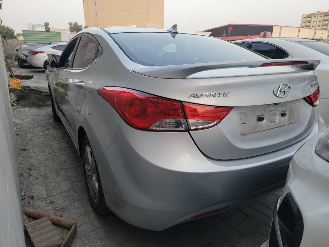 2012 HYUNDAI AVANTE — 156142 KM — Lot 342728 — Main - Marhaba Auctions Used Cars - Image 6