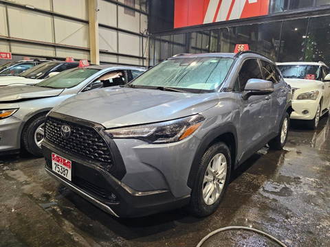 2023 TOYOTA COROLLA CROSS LE at Marhaba Auctions