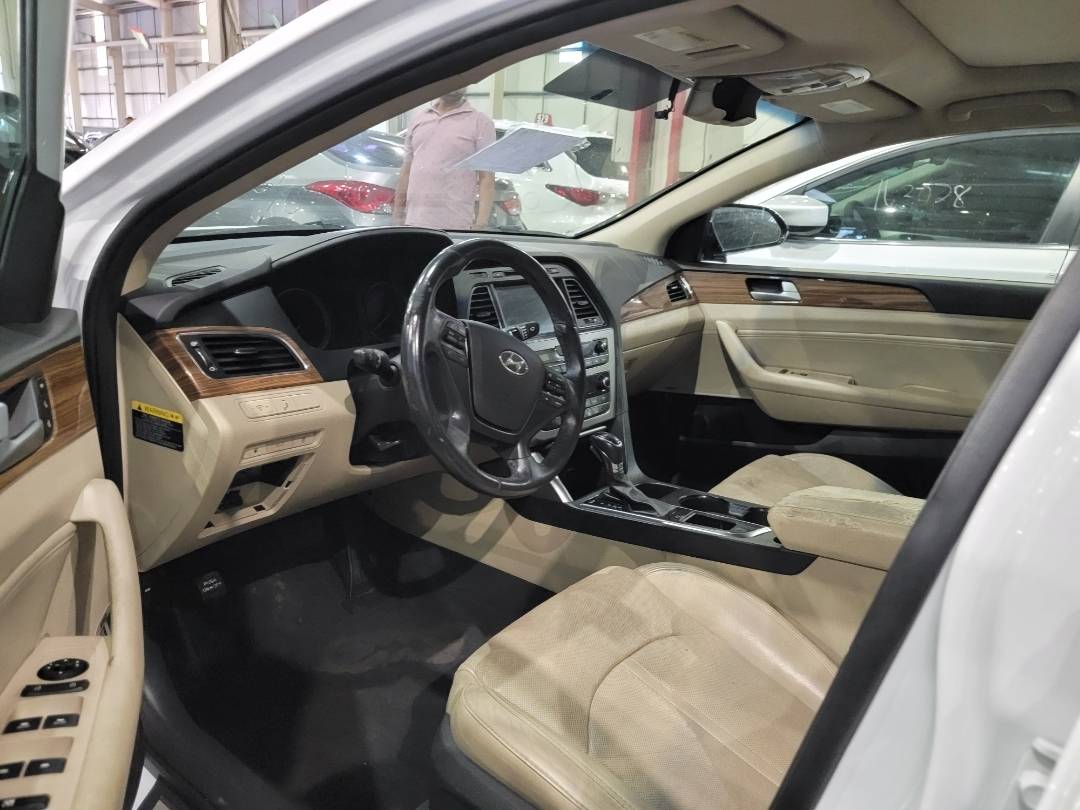 2015 HYUNDAI SONATA — 145940 Miles — Lot 350504 — Main - Marhaba Auctions Used Cars - Image 6