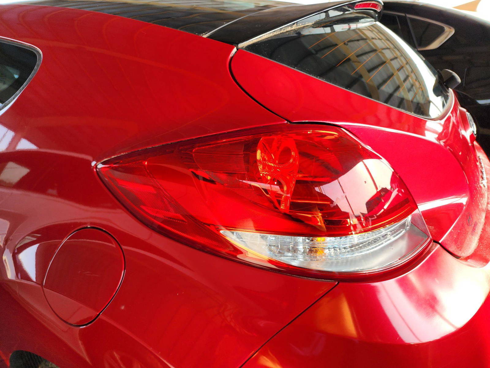 2016 HYUNDAI VELOSTER — 94356 Miles — Lot 133037 — Main - Marhaba Auctions Used Cars - Image 9