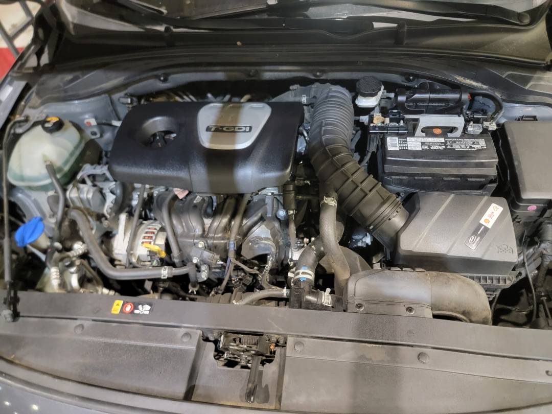 2018 HYUNDAI ELANTRA GT — 120824 Miles — Lot 6JU067361 — Main - Marhaba Auctions Used Cars - Image 9