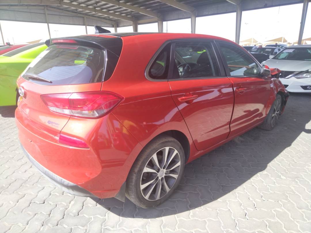 2018 HYUNDAI ELANTRA GT — 99897 KM — Lot 064217 - Marhaba Auctions Used Cars - Image 5