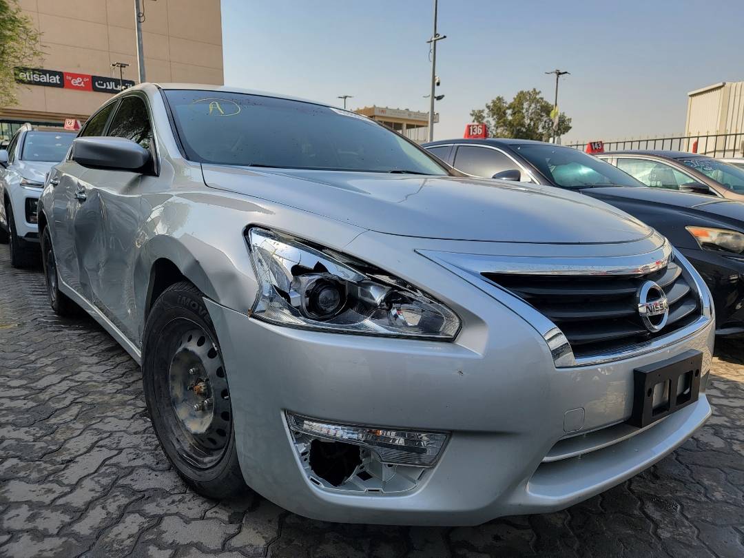2013 NISSAN ALTIMA — 178421 Miles — Lot 43988044 - Marhaba Auctions Used Cars - Image 4