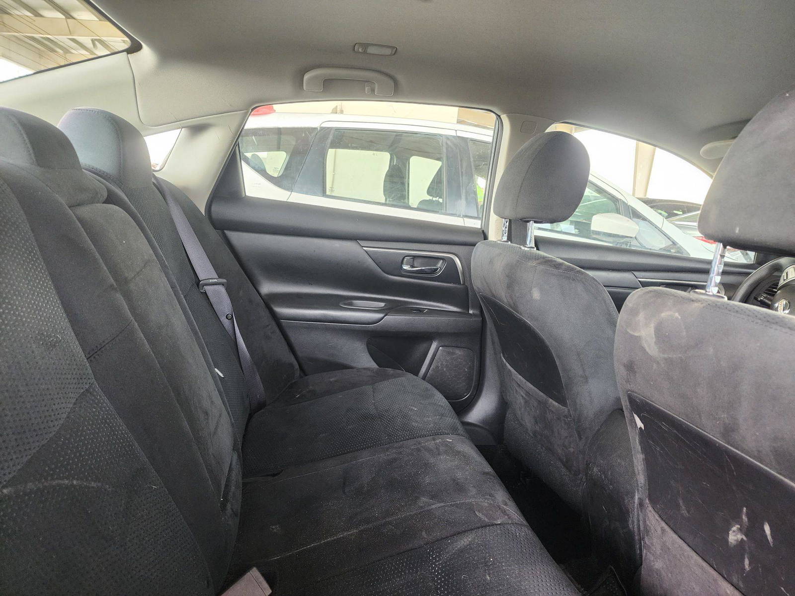 2015 NISSAN ALTIMA — 186088 Miles — Lot 76097 — Souq - Marhaba Auctions Used Cars - Image 4