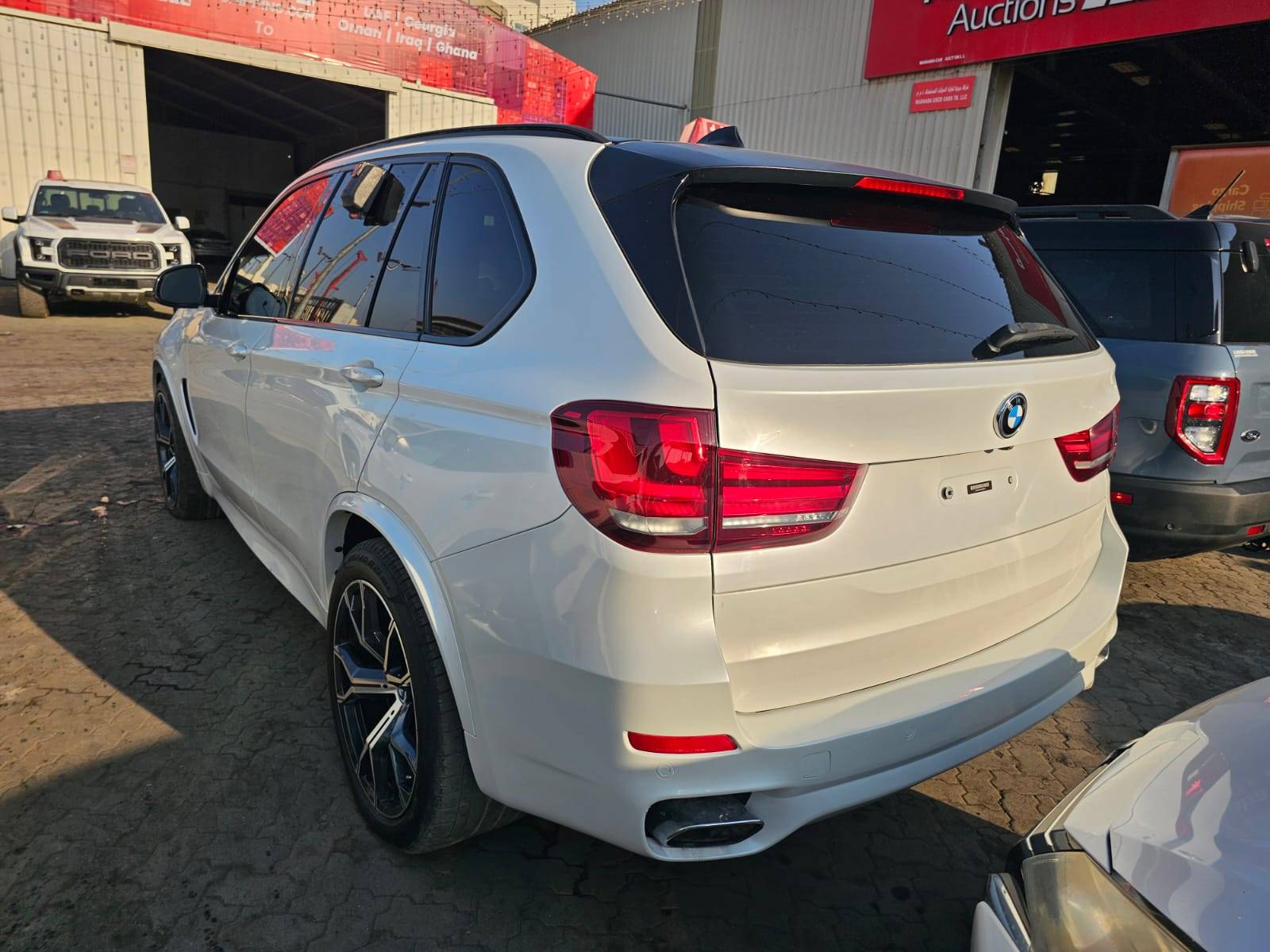2016 BMW X5 — 149876 KM — Lot G0J83211 — Main - Marhaba Auctions Used Cars - Image 4
