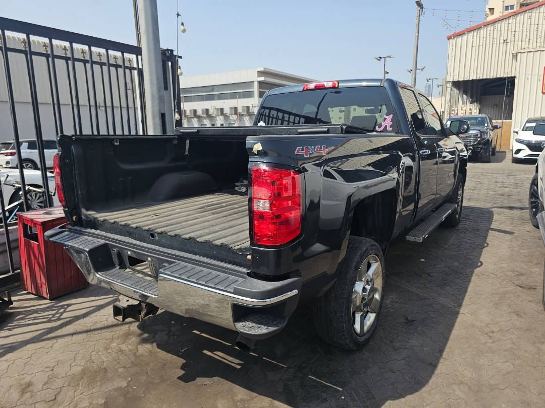 2017 CHEVROLET SILVERADO — 150604 Miles — Lot G7HZ216919 — Main - Marhaba Auctions Used Cars - Image 4