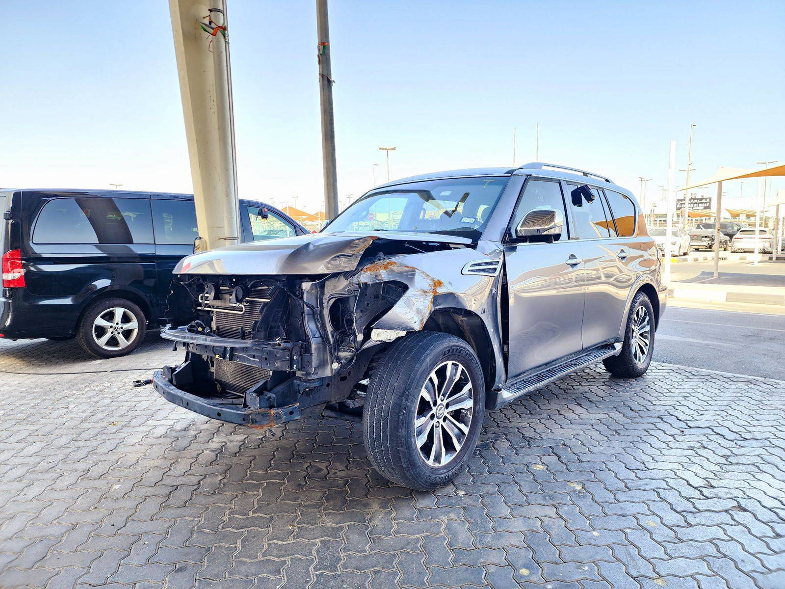 2017 NISSAN ARMADA — 131355 Miles — Lot 3H9003247 — Souq - Marhaba Auctions Used Cars - Image 4