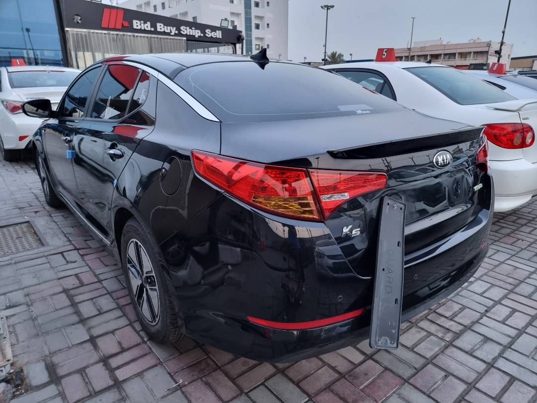 2013 KIA K5 — 143514 KM — Lot 030362 — Ind. 12 - Marhaba Auctions Used Cars - Image 5