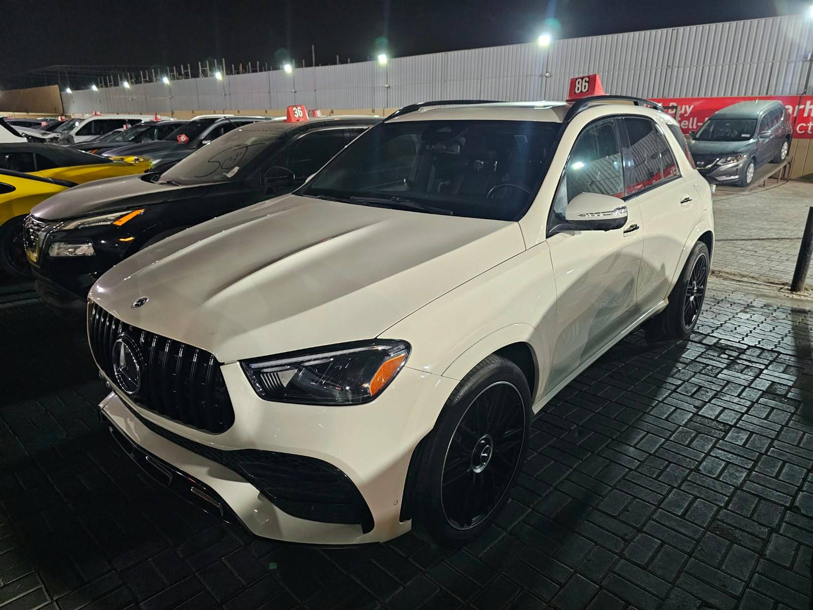 2024 MERCEDES BENZ GLE 450 4MATIC — 502 KM — Lot GB7RB244048 - Marhaba Auctions Used Cars - Image 4