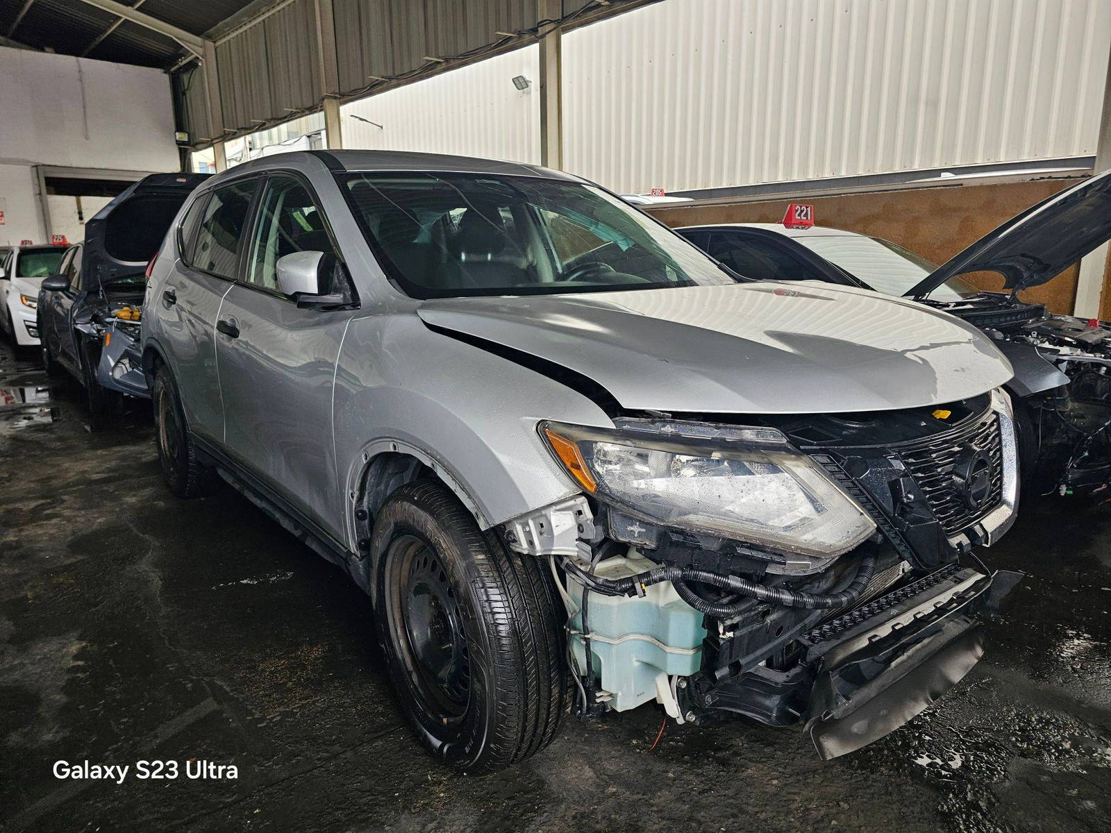 NISSAN ROGUE 2017 - Marhaba Auction Used Cars - Image 4