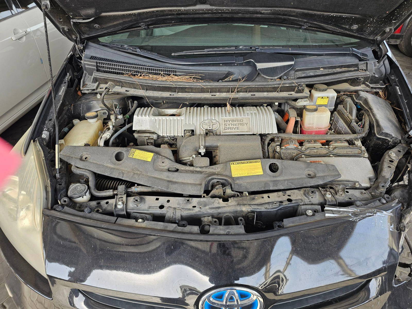 2010 TOYOTA PRIUS — 156069 Miles — Lot U6A0058317 — Souq - Marhaba Auctions Used Cars - Image 12