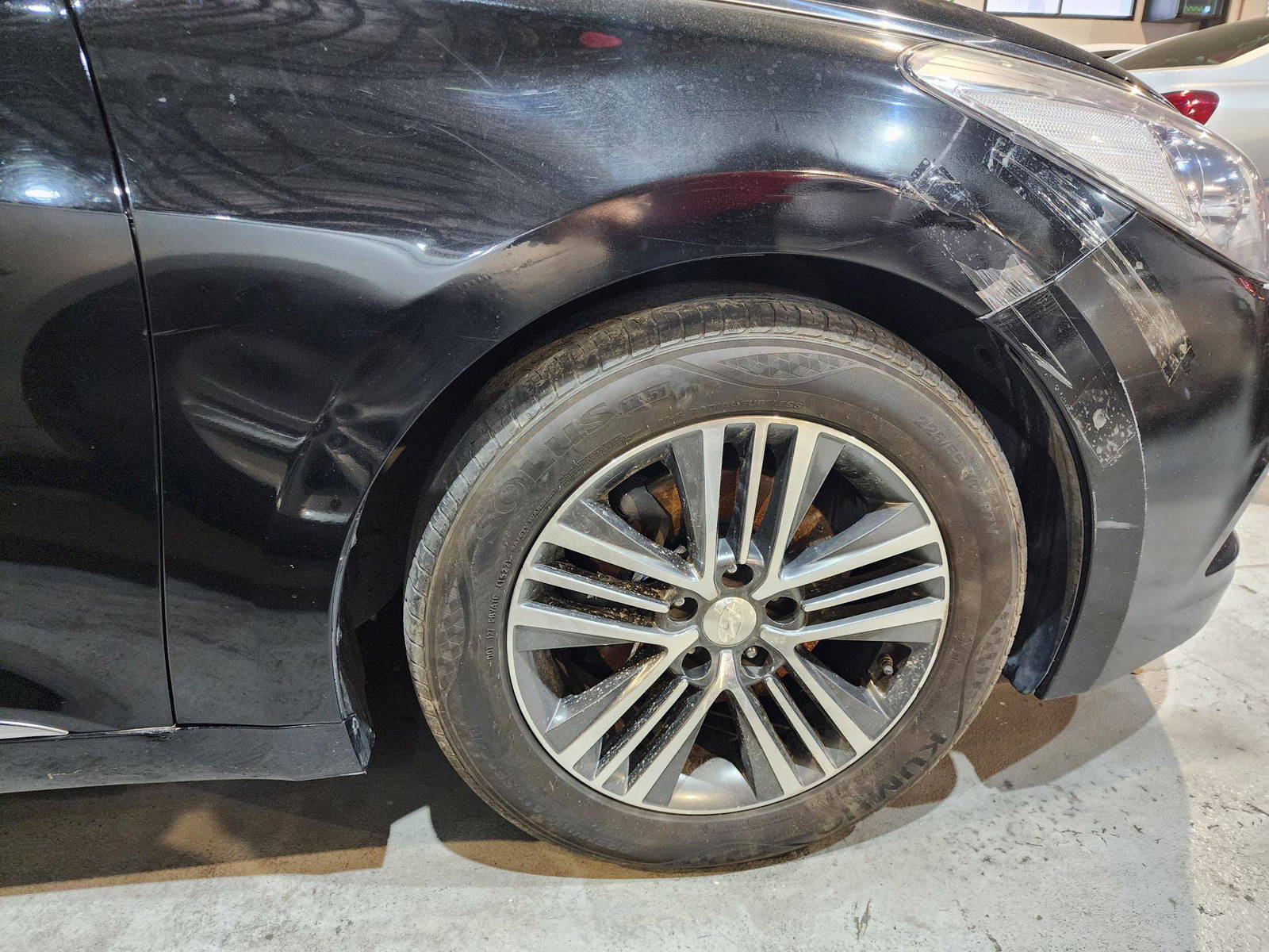 2014 HYUNDAI GRANDEUR — 225830 KM — Lot 328129 — Al Quoz - Marhaba Auctions Used Cars - Image 11