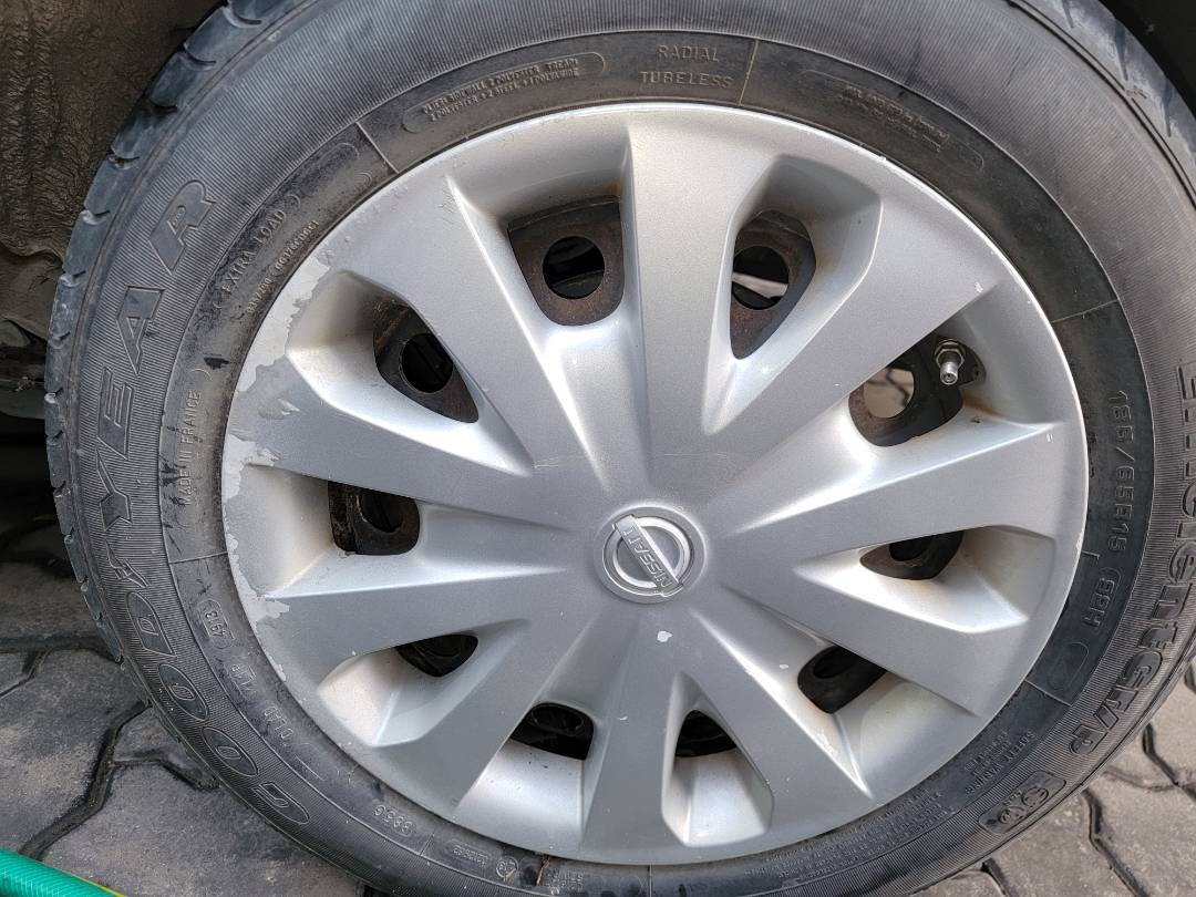 2012 NISSAN VERSA — 80370 Miles — Lot 80181913 - Marhaba Auctions Used Cars - Image 9