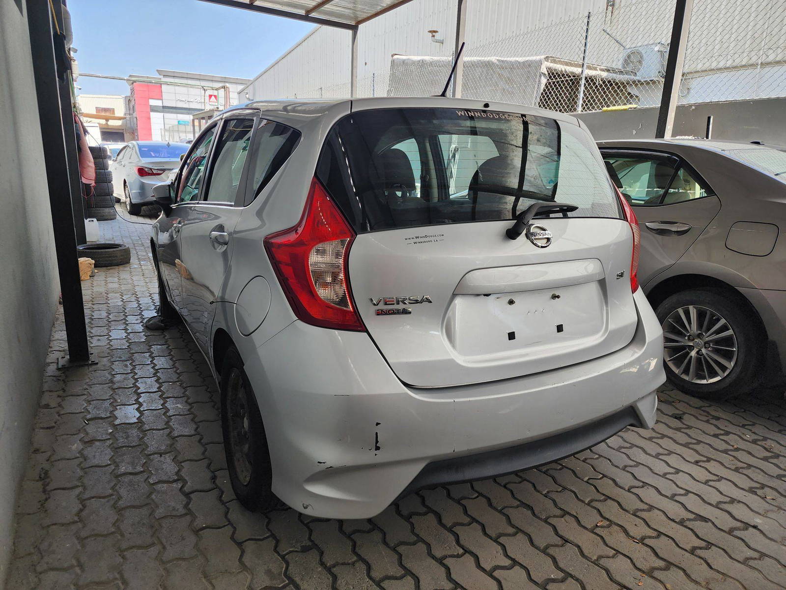 2017 NISSAN VERSA NOTE — 187859 Miles — Lot 236398 — Main - Marhaba Auctions Used Cars - Image 5