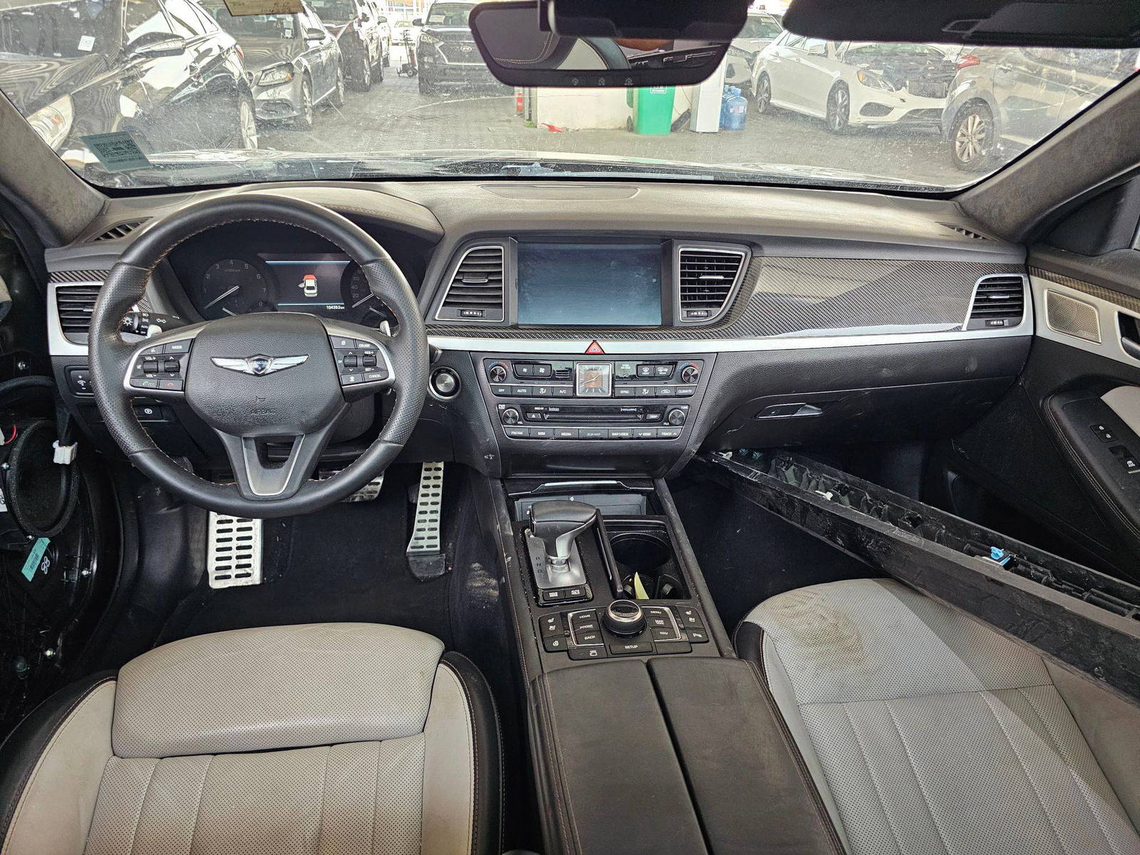 2019 GENESIS G80 — 104352 KM — Lot JB0KU285684 — Souq - Marhaba Auctions Used Cars - Image 6