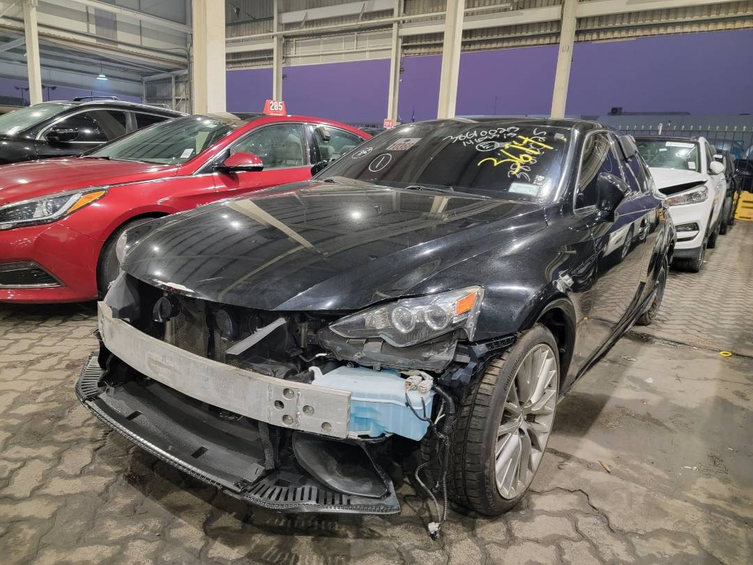 2014 LEXUS IS 250 — 164171 KM — Lot 013614 — Main - Marhaba Auctions Used Cars - Image 5